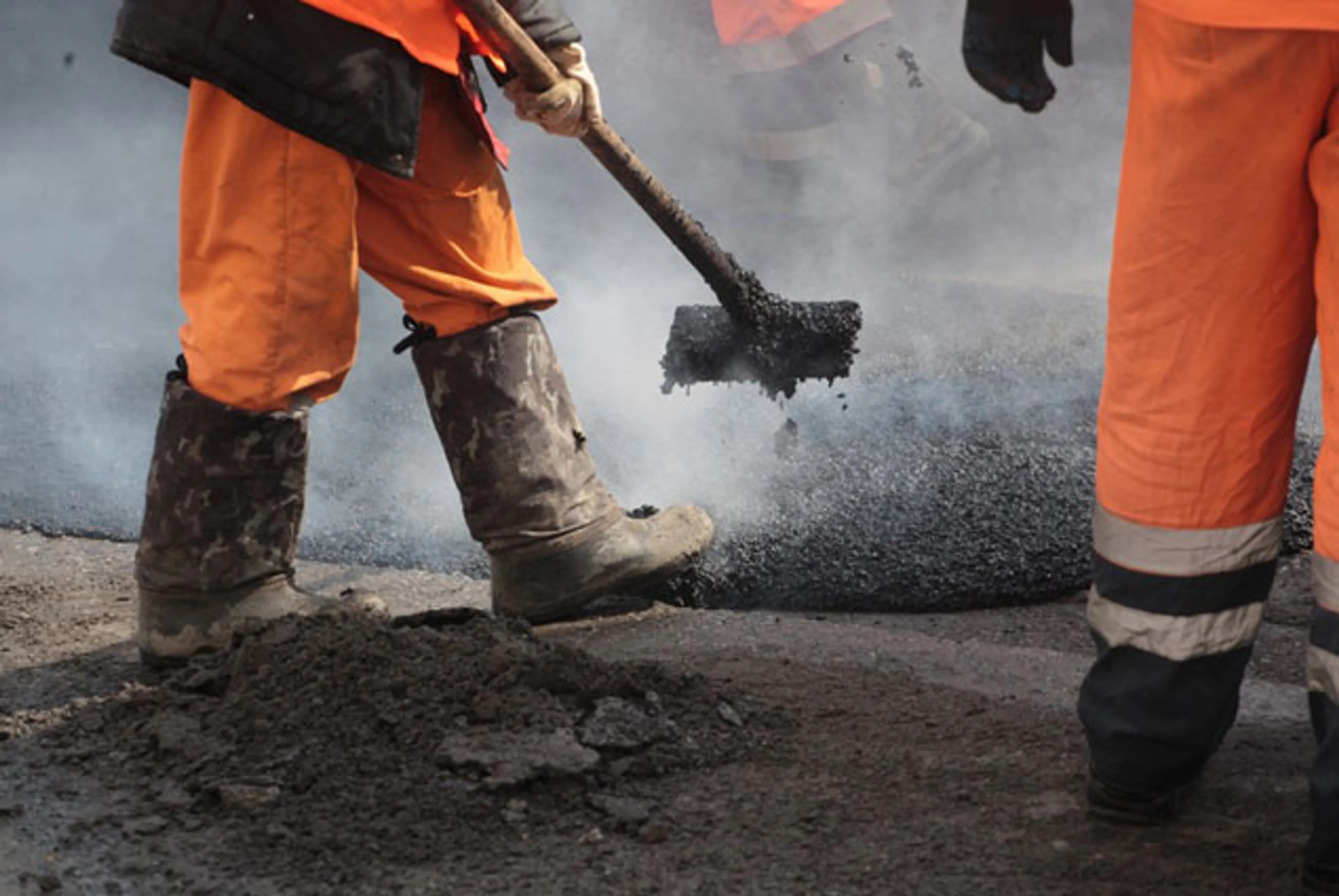 Капитал - 2,6 млрд тенге потратят на ремонт дорог Караганды