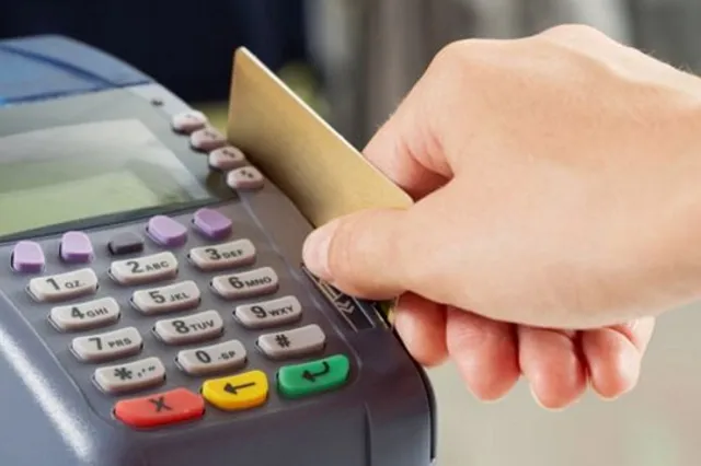 Банки создают инновационные продукты на растущем рынке кредиток