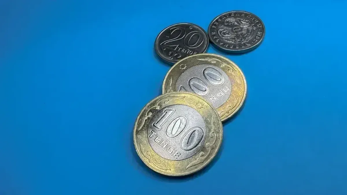 На бирже доллар продается ниже отметки 488 тенге