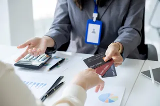 Капитал - Казахстанцы могут бессрочно отказаться от банковских займов на eGov.kz