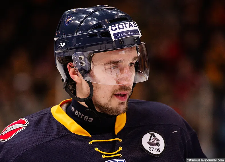 Капитал - Максим Семёнов перейдет из «Локомотива» в «Барыс»