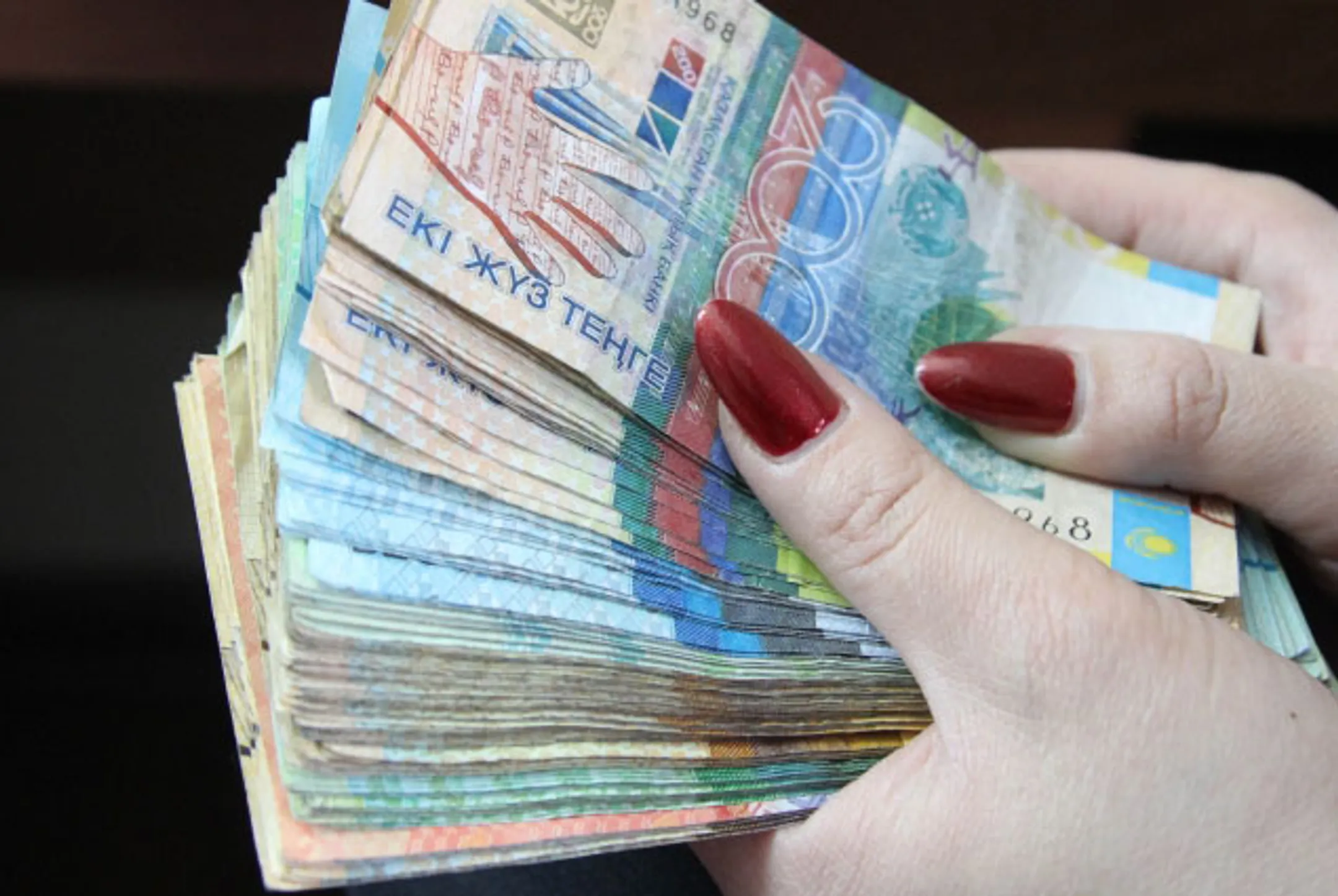 Наиболее высокая зарплата в Мангистауской области - Image Kapital.kz