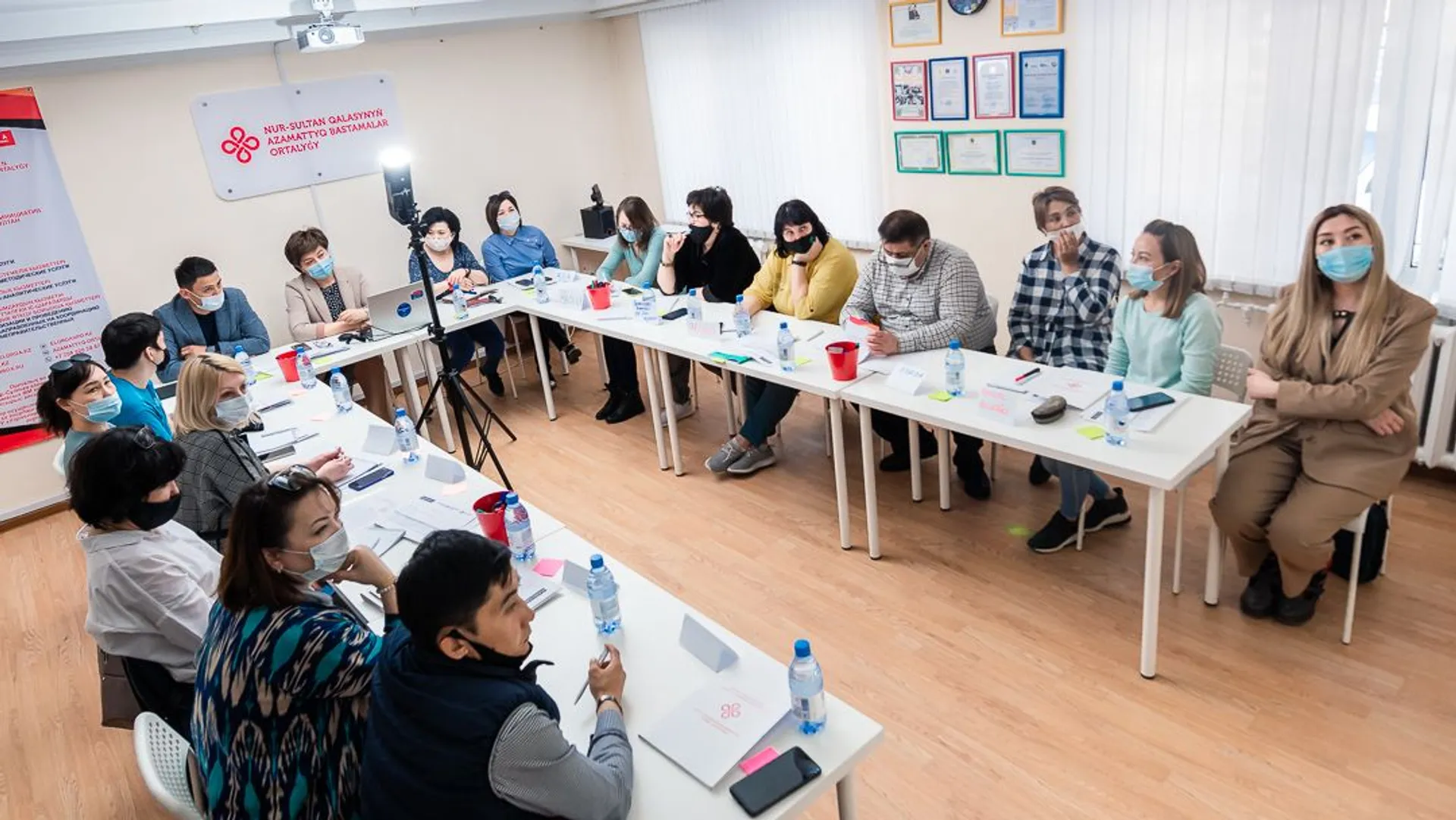 Капитал - Инклюзивные сообщества столицы обсудили строительство инновационных школ