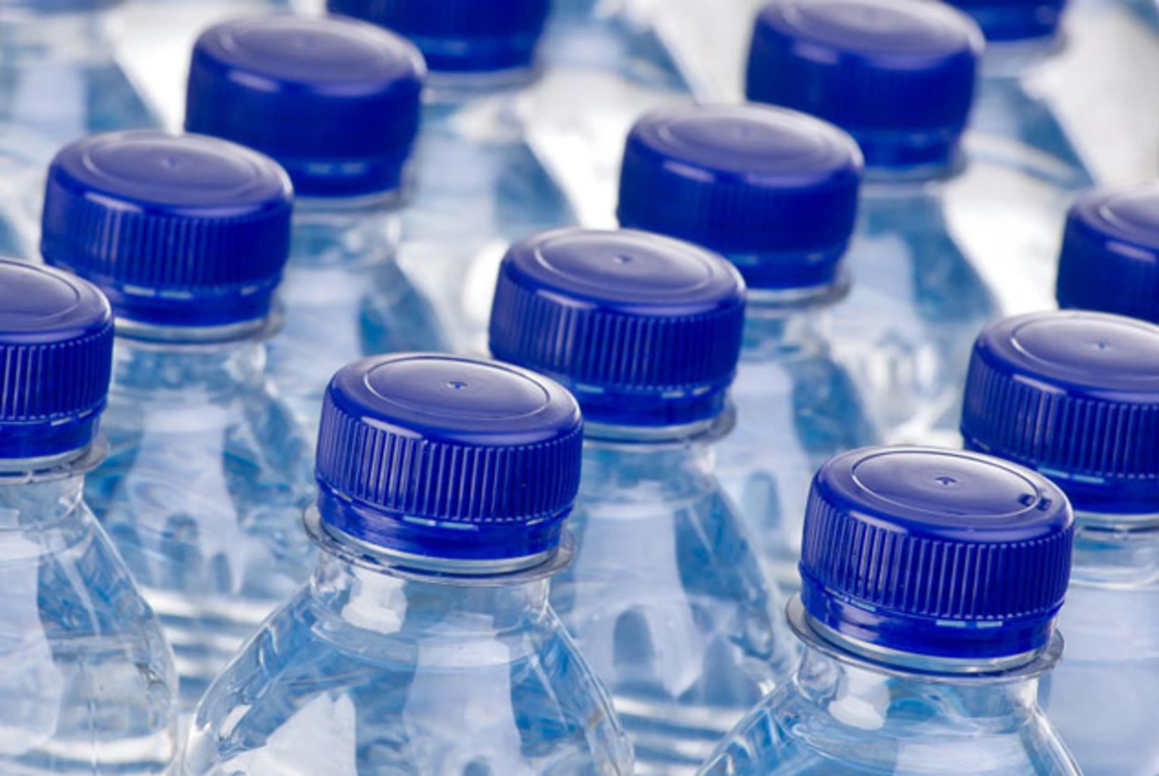 Капитал - Сектор безалкогольных напитков ушел в минус