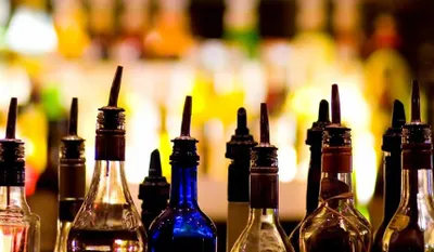 В Дубае ввели бесплатную 30-дневную лицензию на алкоголь для туристов