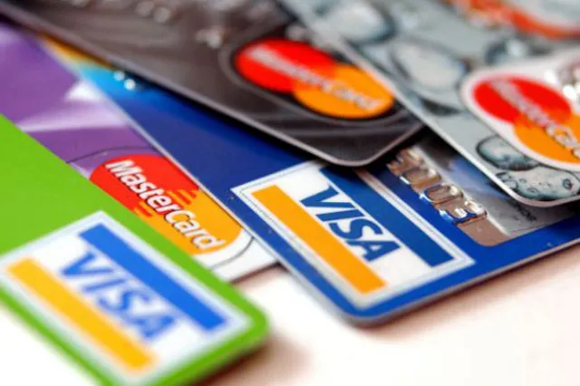 Visa и MasterCard дешевле уйти из России, чем остаться