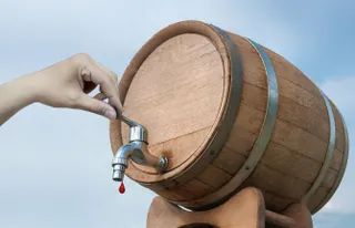 Капитал - Зарубежному алкоголю перекрыли кран