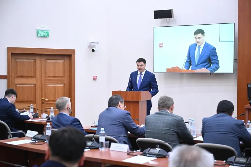 Фото: пресс-служба мажилиса