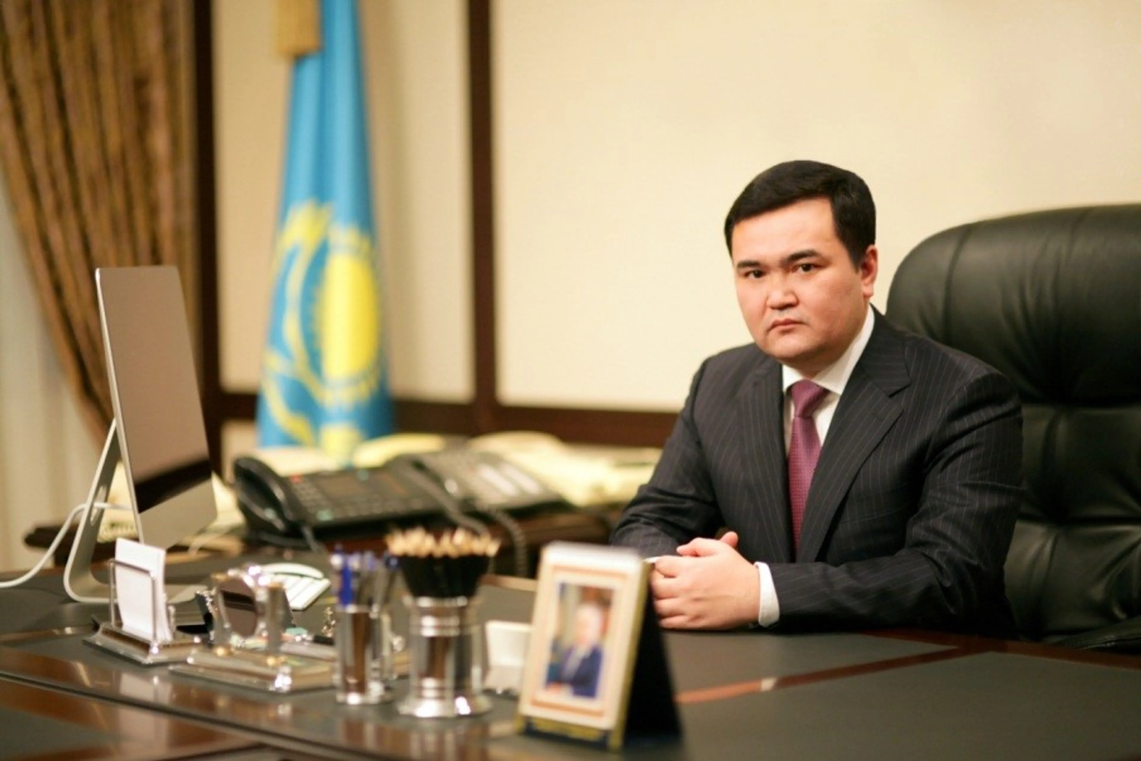 Капитал - Женис Касымбек обозначил обязанности своих замов