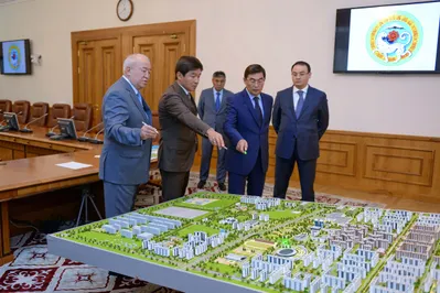 Бауыржан Байбек ознакомился с Генеральным планом Алматы