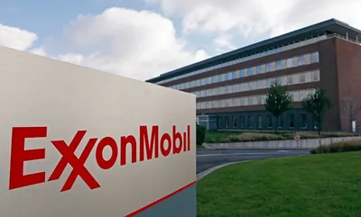 Exxon Mobil сократила прибыль, Chevron терпит убытки