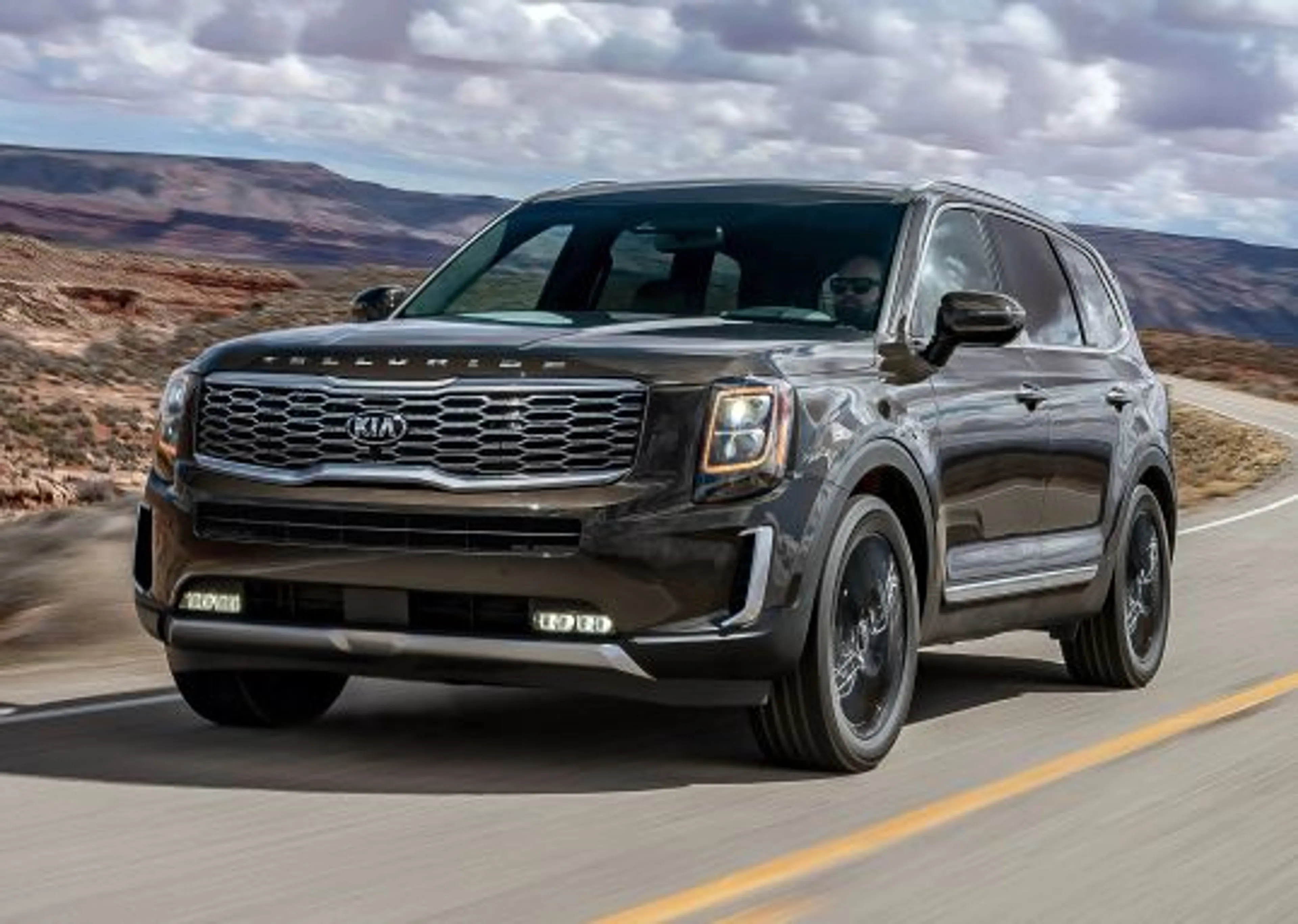 Капитал - Всемирное авто года, падение продаж и 100-летие Mazda