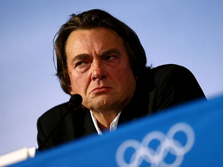 Капитал - Сообщение о самоубийстве Константина Эрнста оказалось уткой