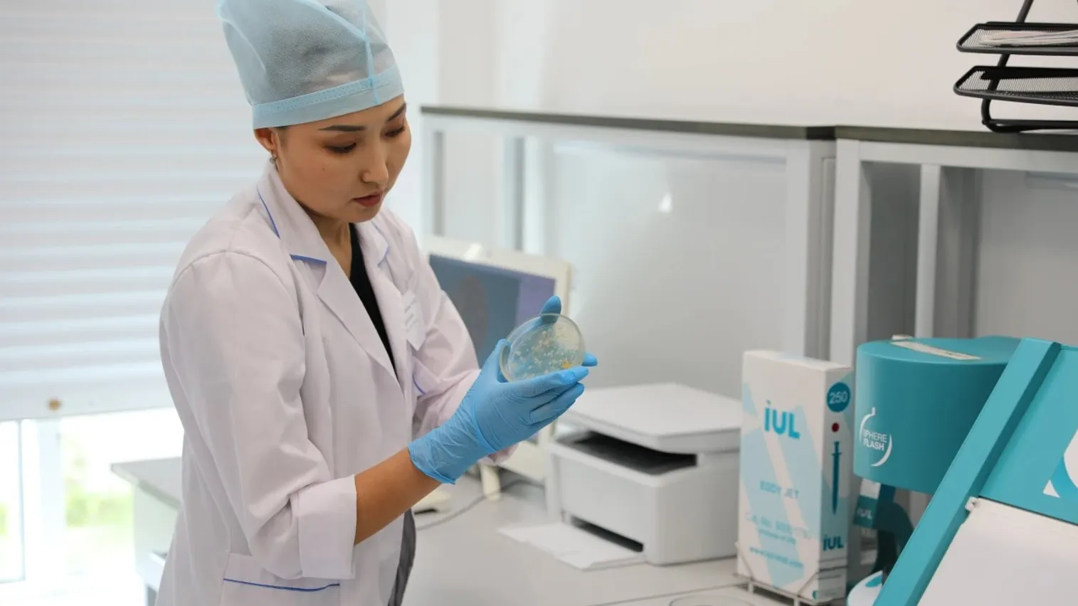 В Казахстане появилась референс-лаборатория по биобезопасности - фото kapital.kz