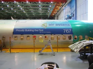 Капитал - Завершается сборка первого собственного Boeing авиакомпании Эйр Астана