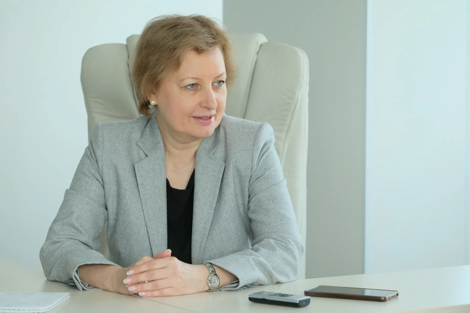 Капитал - Елена Бахмутова: Нужно сделать полную переоценку пенсионной системы