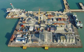 Капитал - Добыча нефти и газа на Кашагане приостановлена