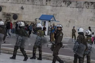 Капитал - У бизнес-центра в Афинах взорвалась бомба