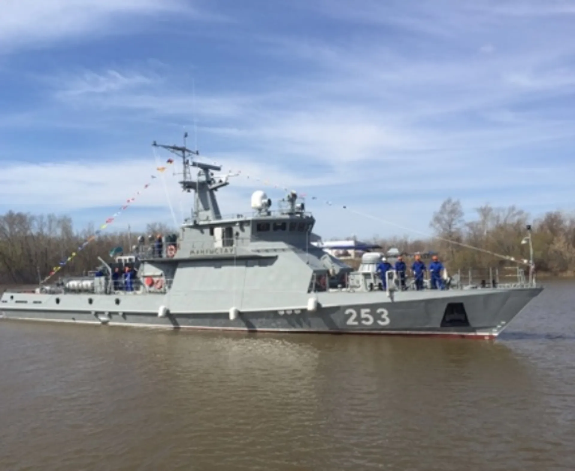 Капитал - В Уральске спустили на воду военный корабль Мангыстау