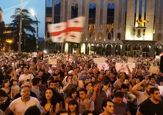 Капитал - Власти Грузии пошли на уступки протестующим