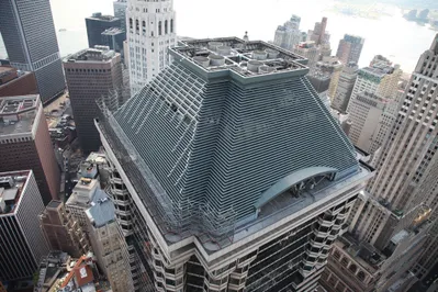 Фонд Сингапура приобрел небоскреб в центре Нью-Йорка за $1 млрд