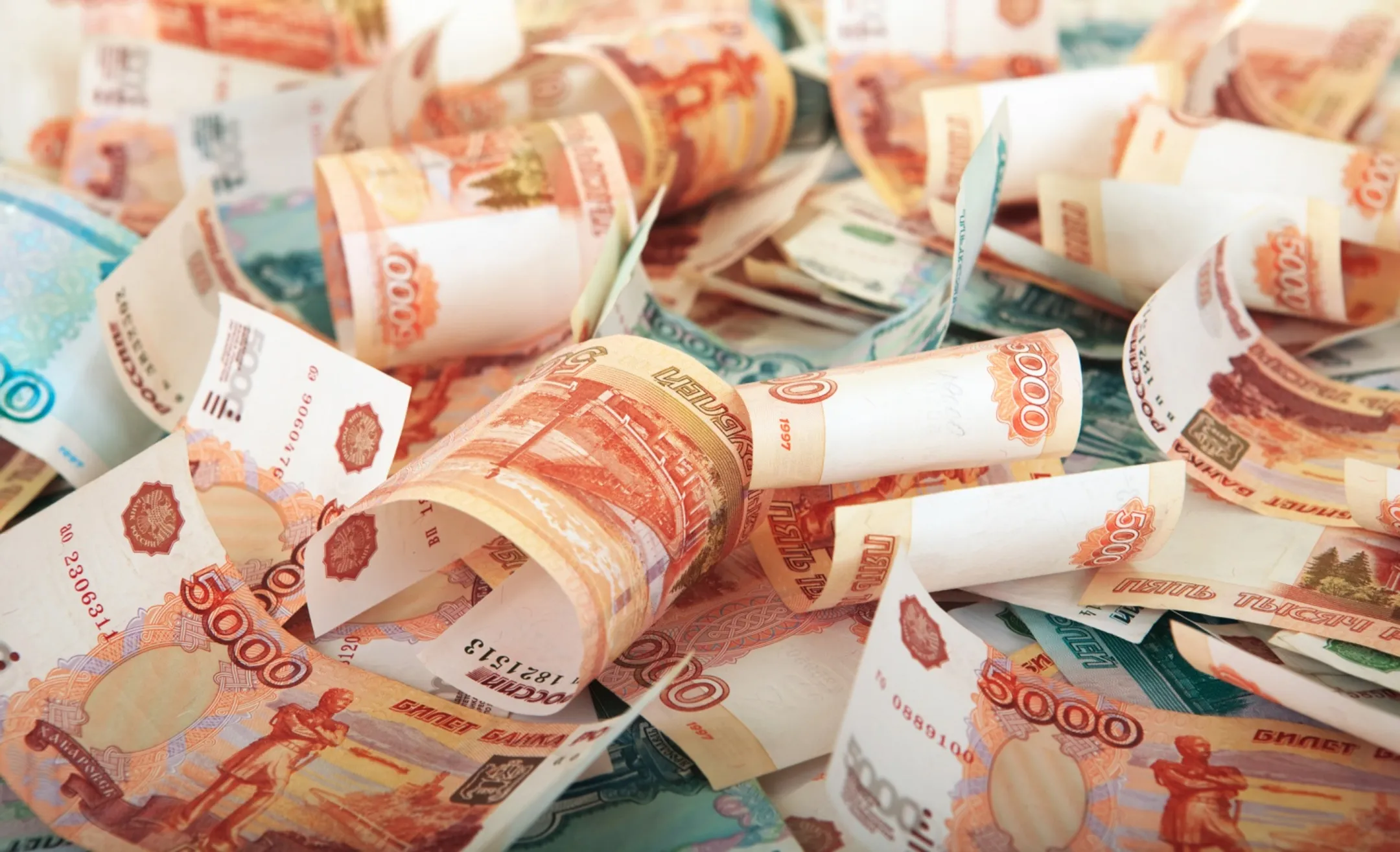 Назван курс рубля при цене нефти в $35 - Image Kapital.kz