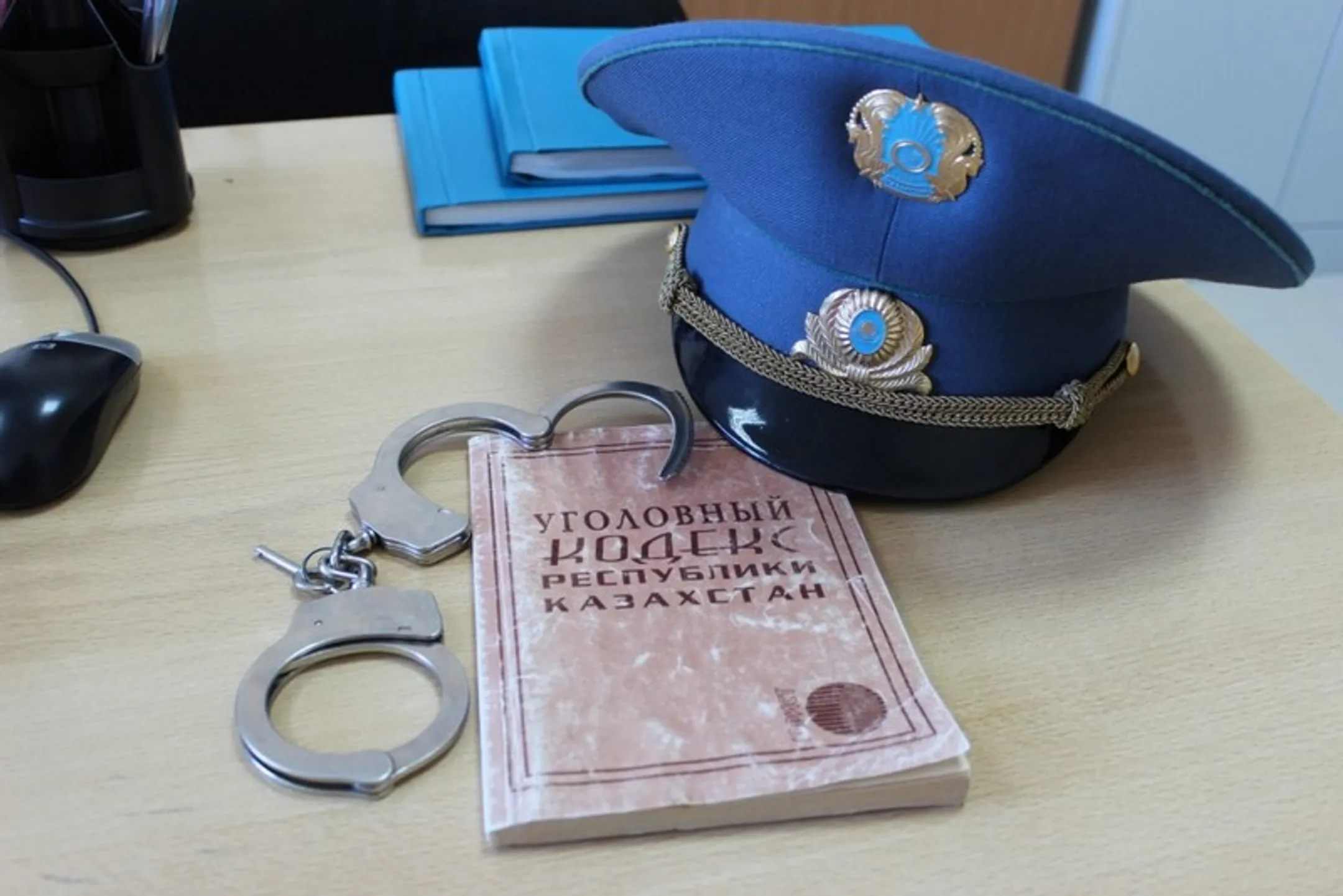 Таможенник уволен из-за махинаций с бензином - Image Kapital.kz