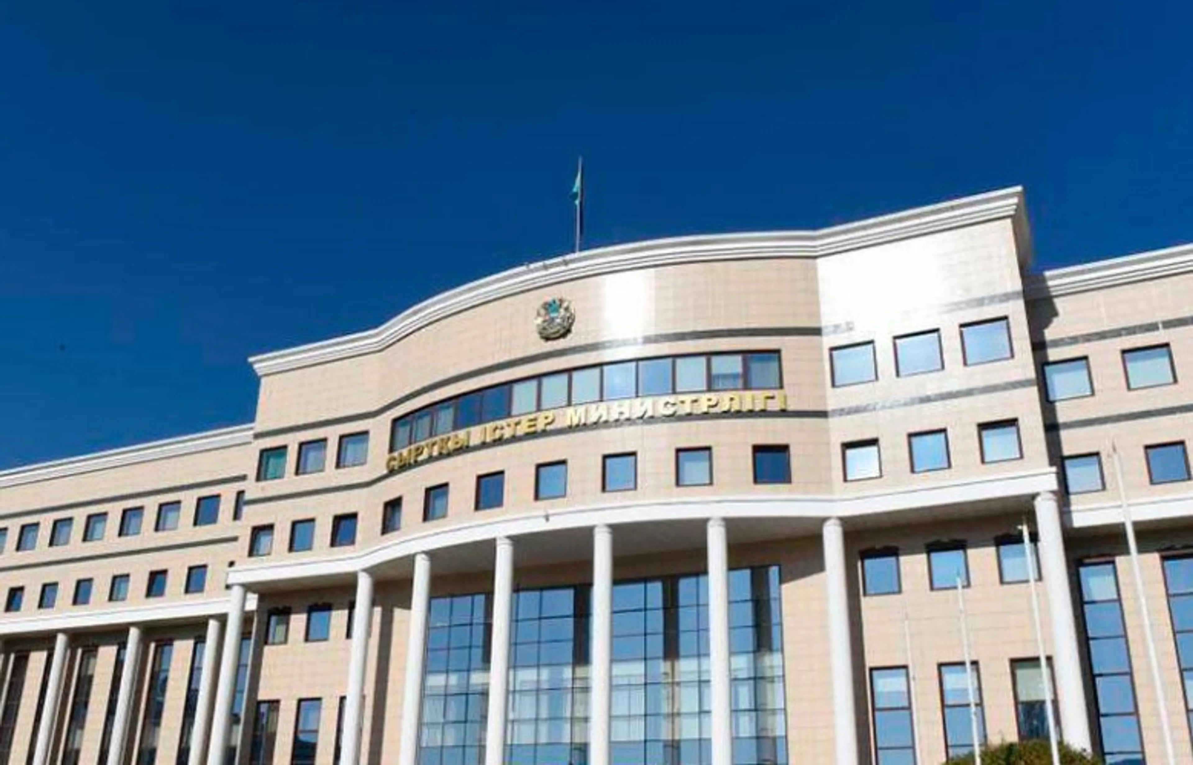 Капитал - МИД: Посольство поддерживает постоянный контакт с нашими гражданами, находящимися в Израиле