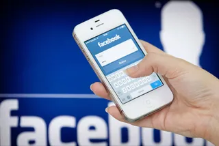 Капитал - Facebook запустил сервис денежных переводов