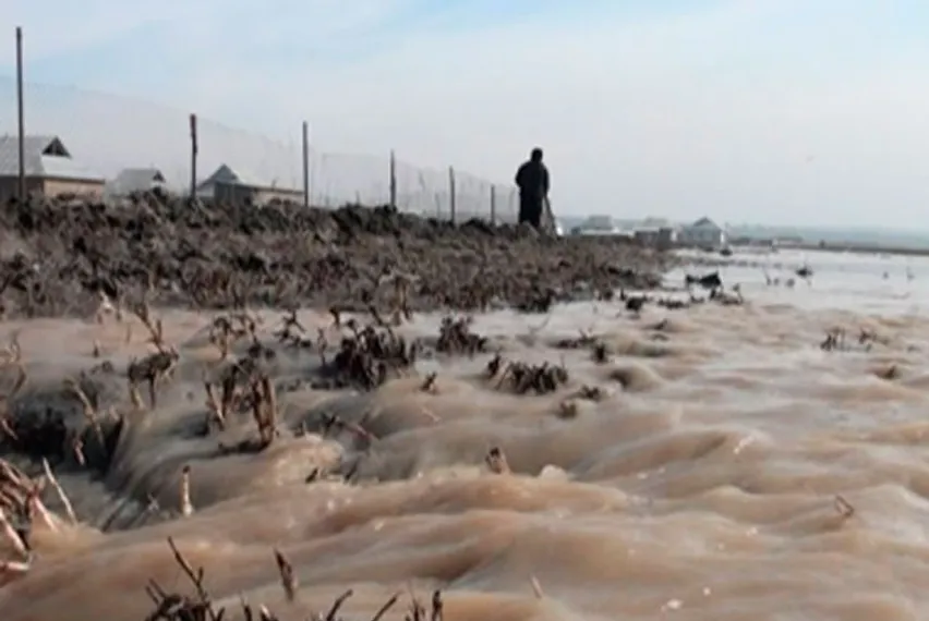 Капитал - Семьи погибших при прорыве плотины получат компенсацию