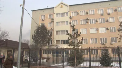 Задержанный глава филиала «Казводхоза» выбросился из окна