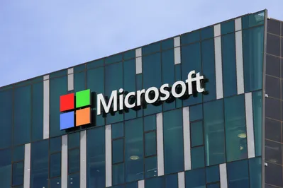 Microsoft поднимает цены для британских компаний