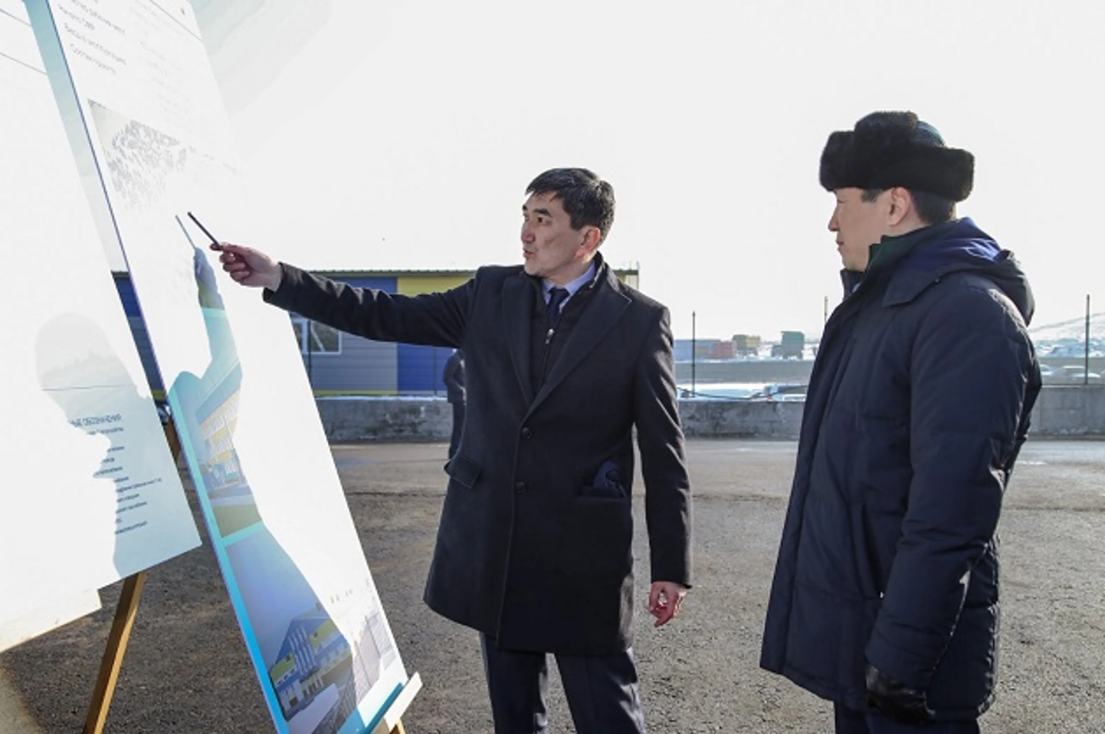 Капитал - Бауыржан Байбек проверил ход строительства автопарка