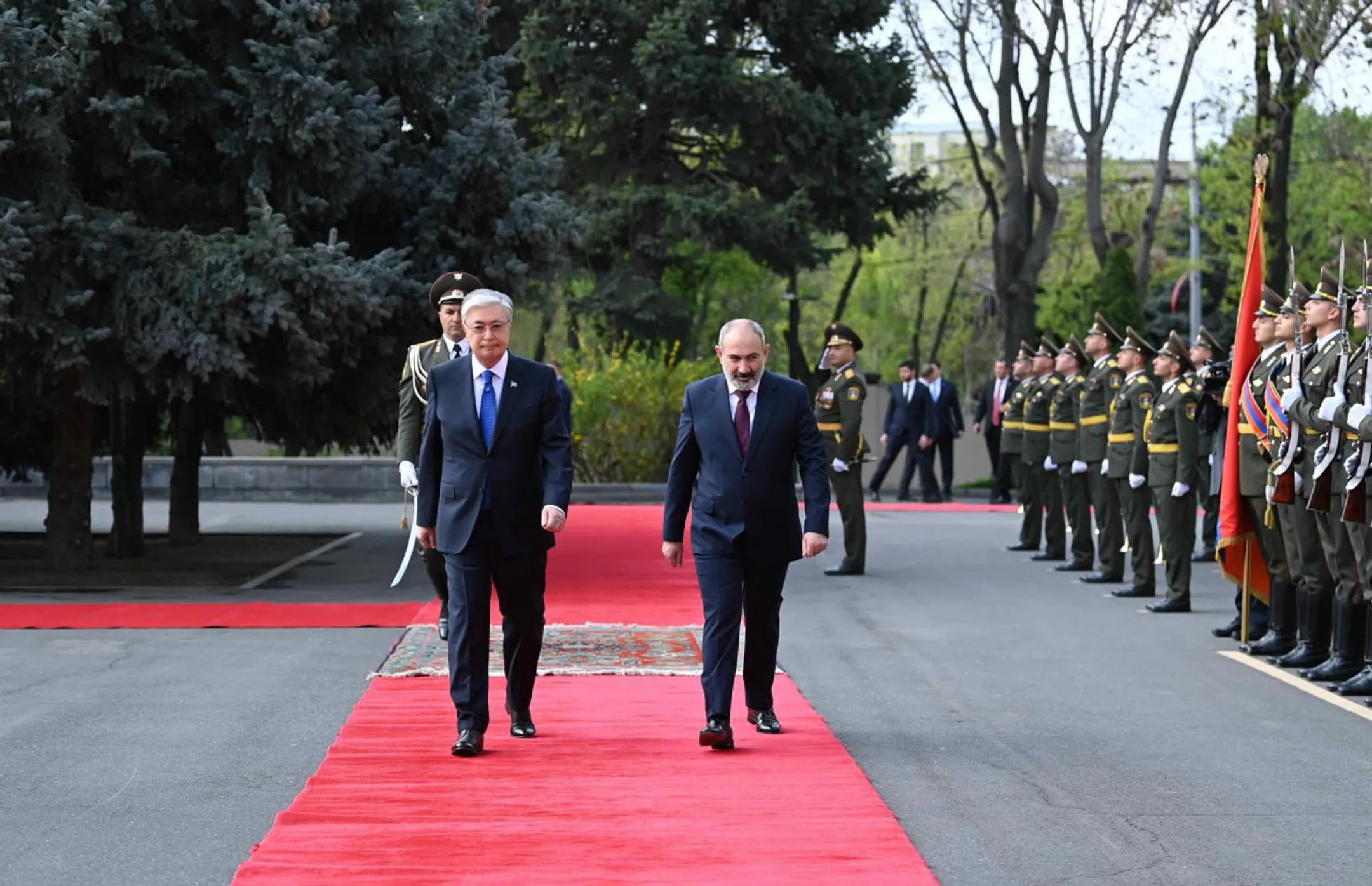 Президент прибыл с официальным визитом в Армению - Image Kapital.kz