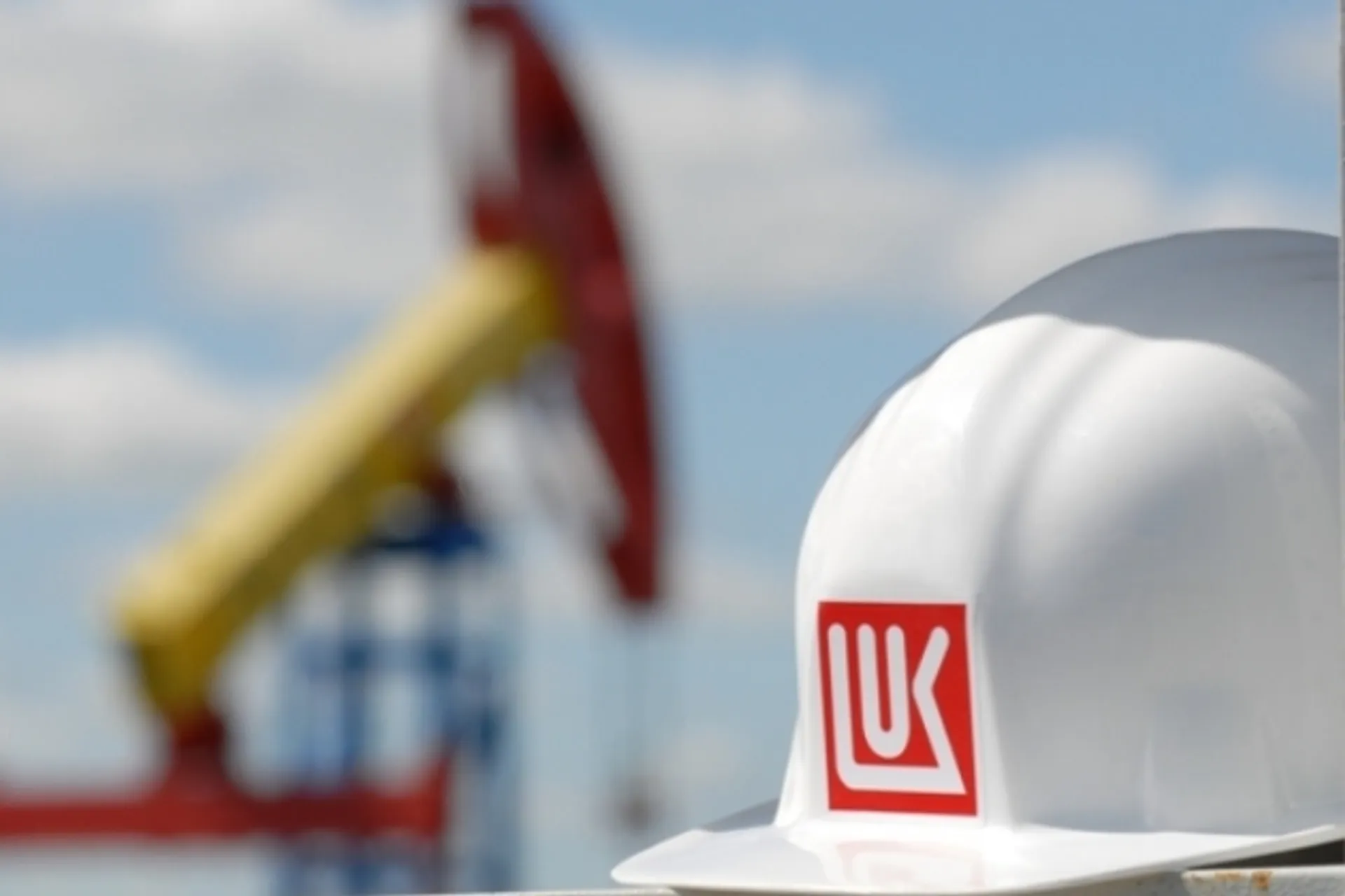 Капитал - ЛУКОЙЛ продал Sinopec 50% в Caspian Investments за $1,087 млрд