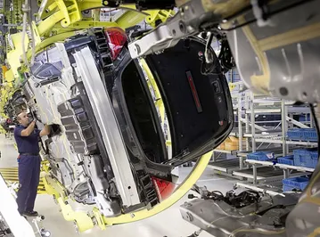 S-Класса не хватает у дилеров