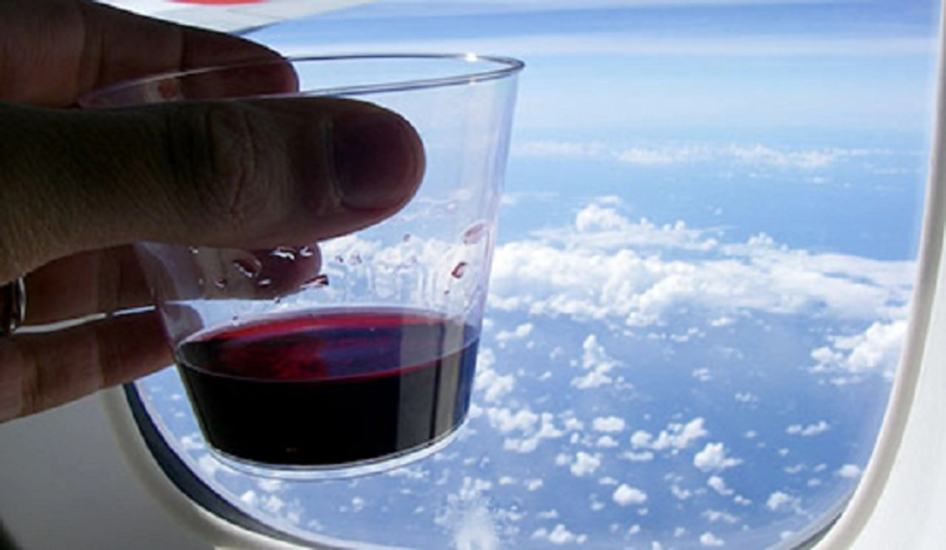 Капитал - Для дебоширов предлагают ввести фиксаторы