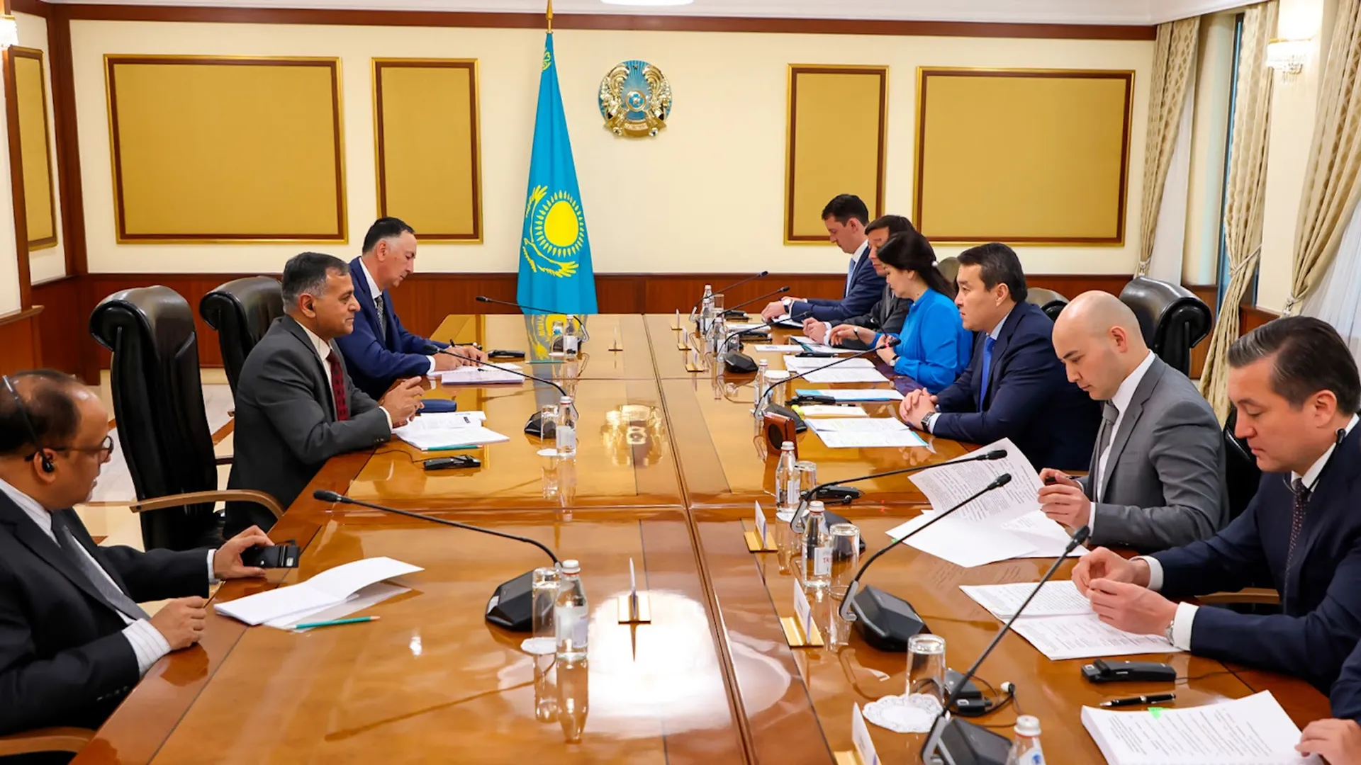 Капитал - Премьер провел встречу с руководителями General Electric, Citigroup и АБР