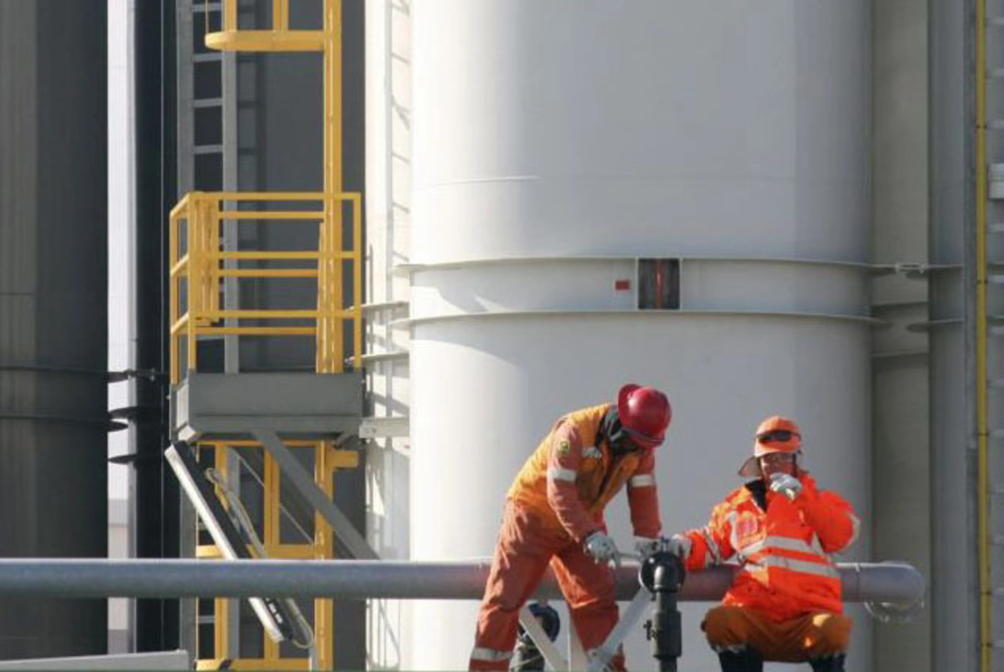 Капитал - Нефтяники поддержали ликвидностью банкиров