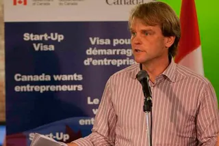 Капитал - Канада ввела ограничения на въезд чиновников Украины