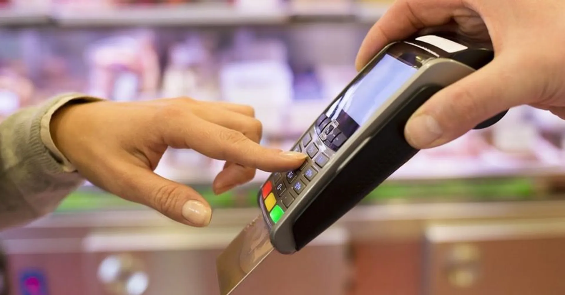 Капитал - Сеть POS-терминалов выросла за год еще на 7%