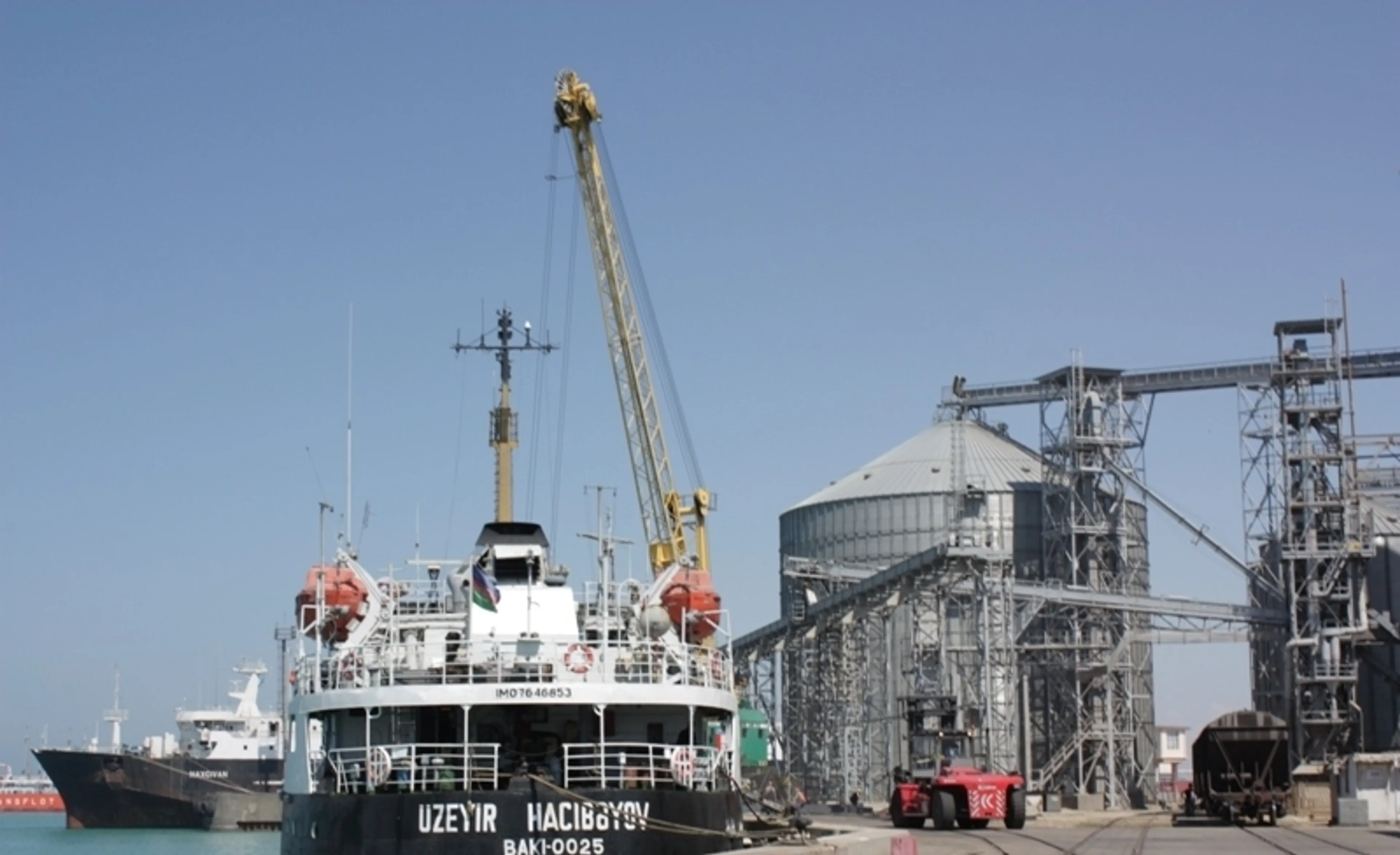 Капитал - Казахстан поставит нефть Европе через Грузию