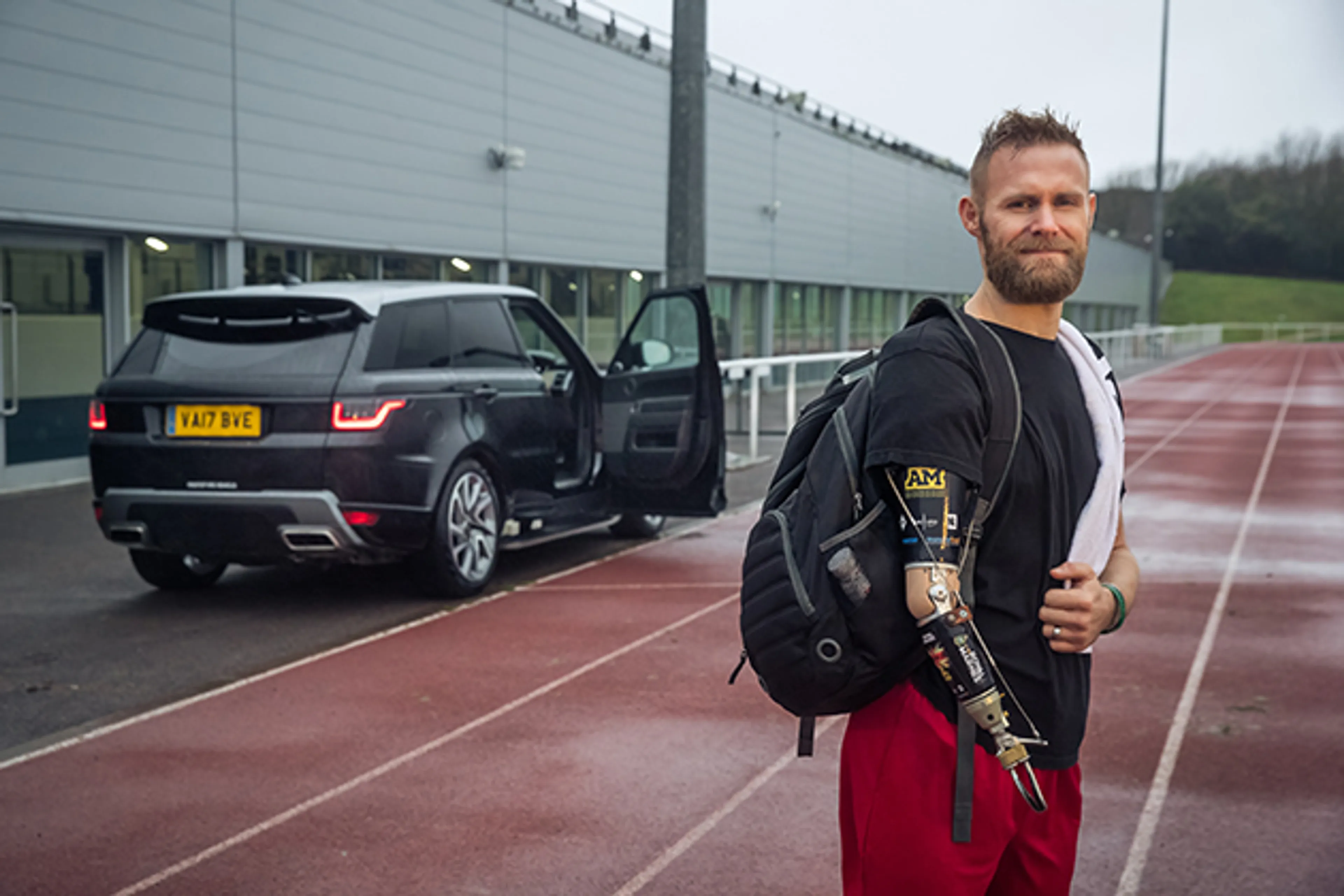 Капитал - Range Rover Sport сам откроет дверь