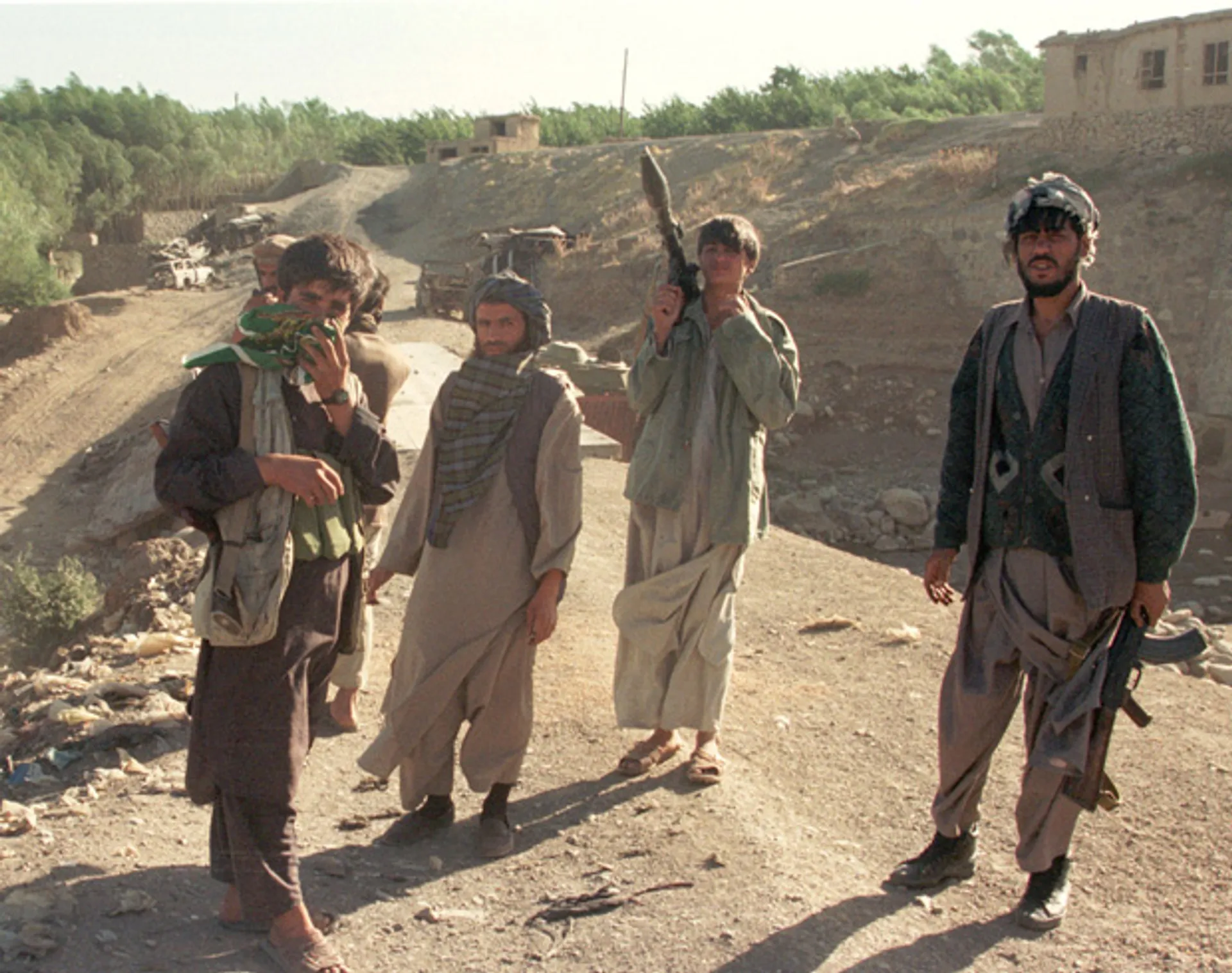 Капитал - У границ Таджикистана отмечено скопление боевиков