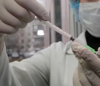 Капитал - В Минздраве расследуют инцидент с прививками от рака