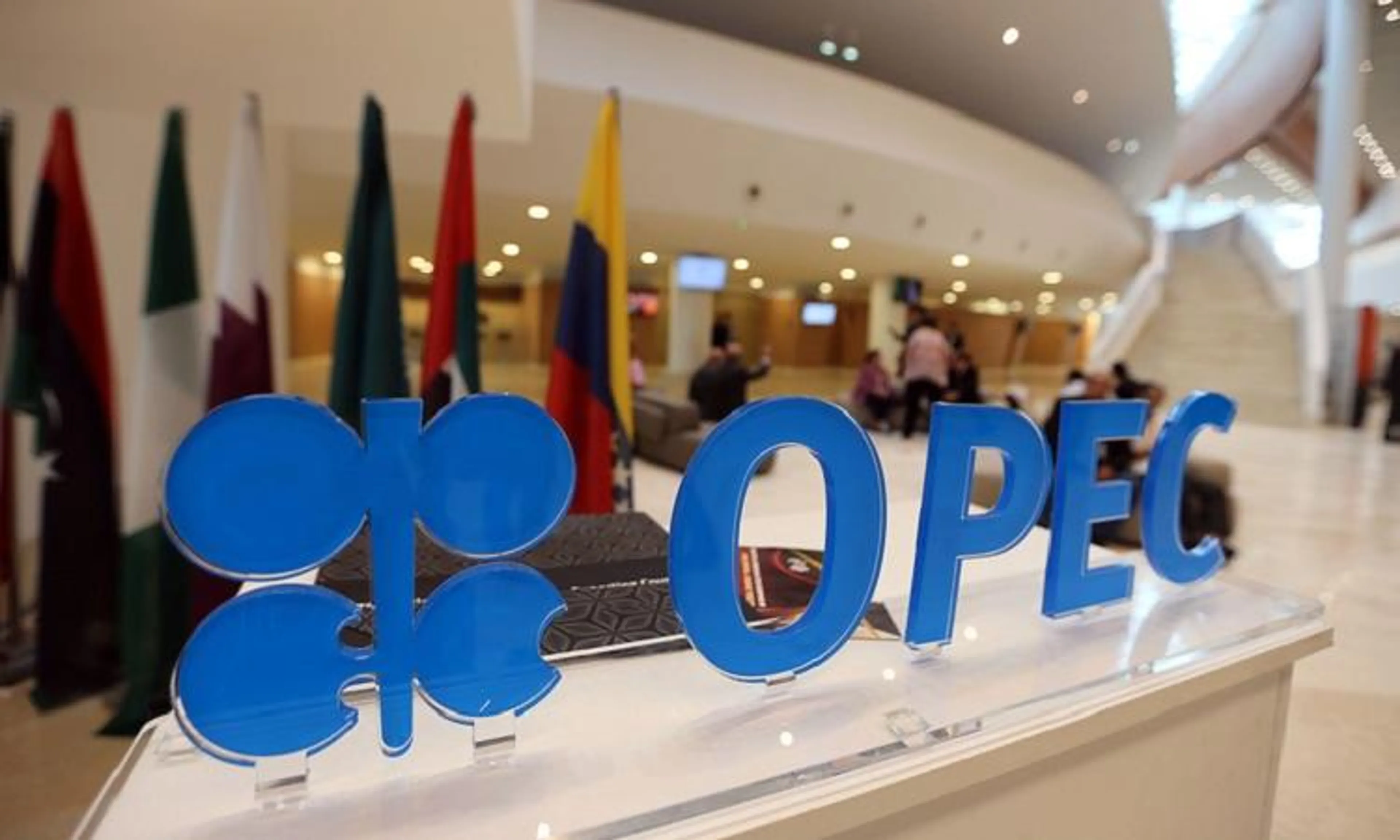 Капитал - Договоренность по снижению нефтедобычи в январе выполнена на 86%