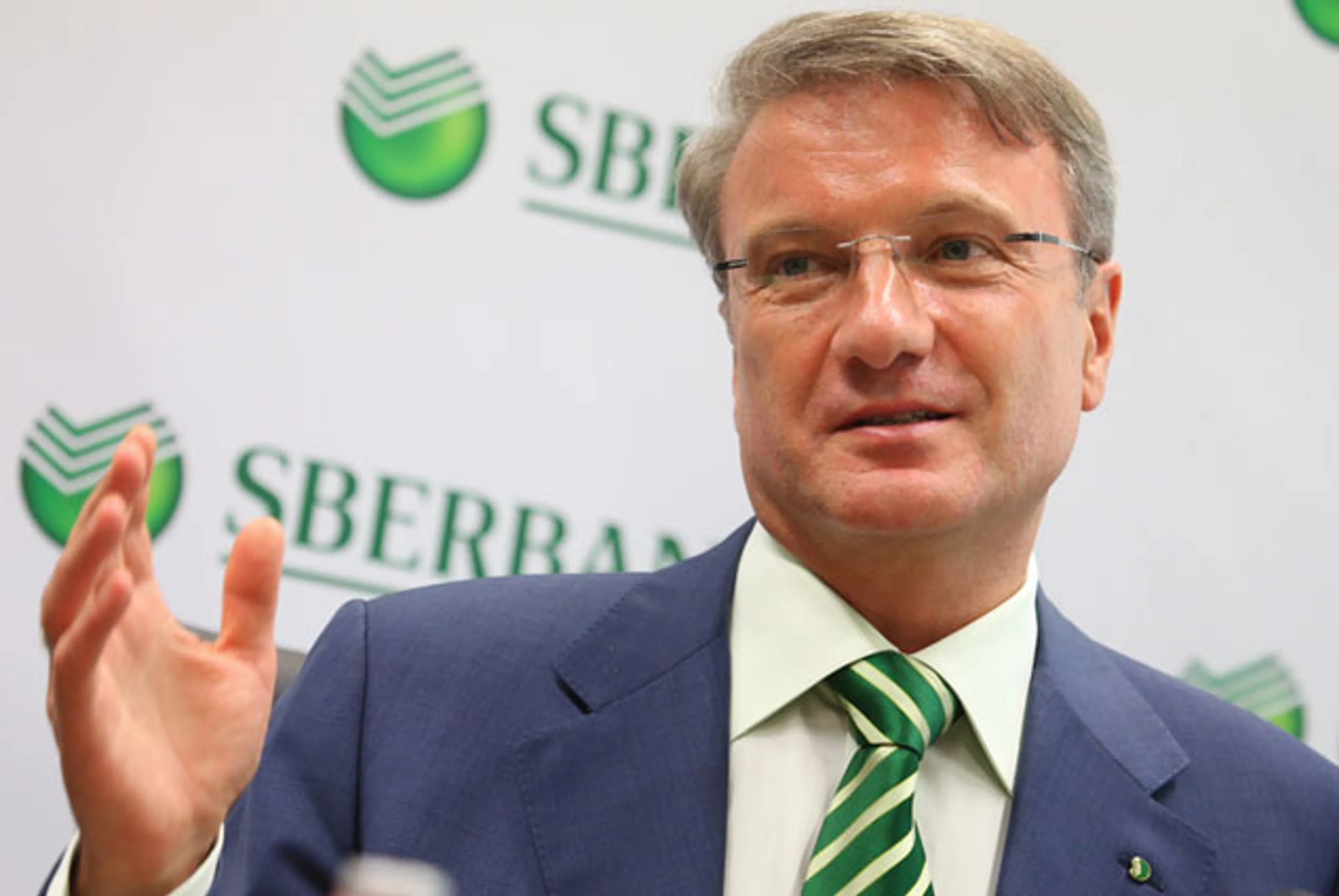 Капитал - Российские банки привлекают валюту в обход санкций