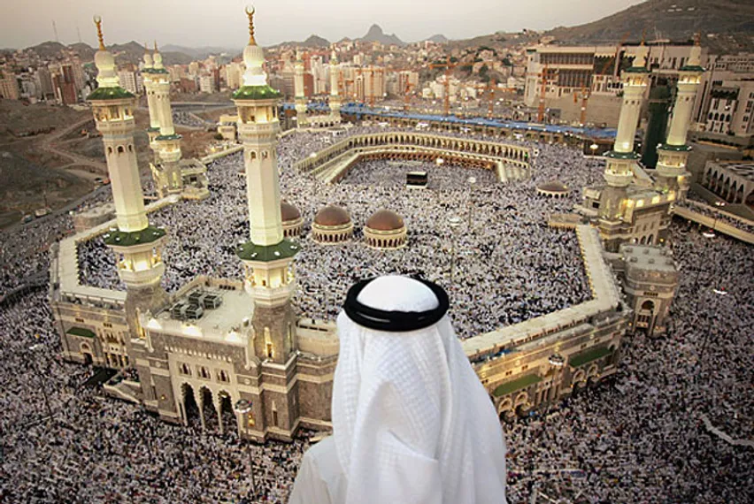 Капитал - Мошенники предлагали казахстанцам бесплатный выезд на хадж