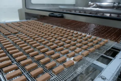 Рахат закрывает свою «дочку»