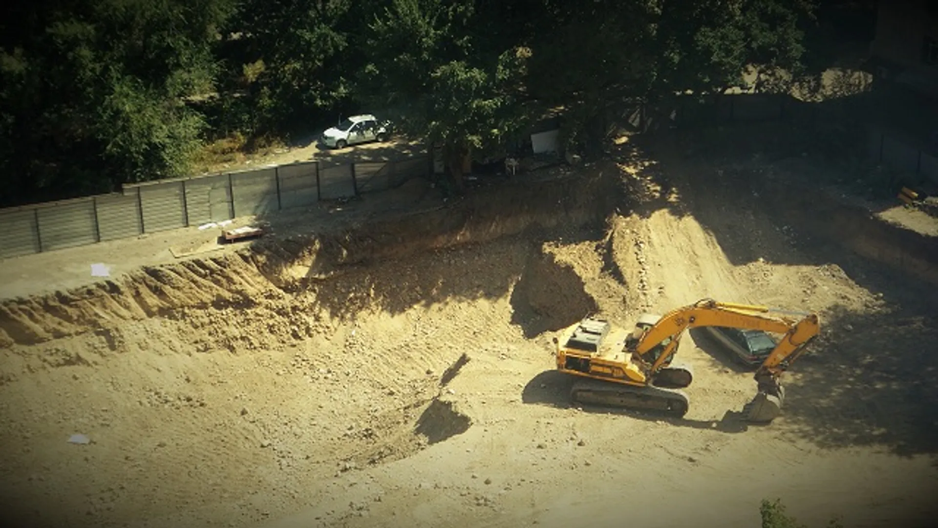 Капитал - В Алматы пытаются незаконно возвести жилой дом